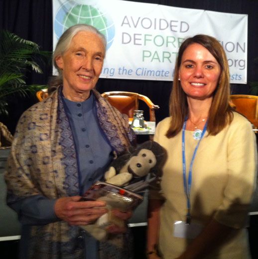 Erika with chimpanzee expert Jane Goodall.